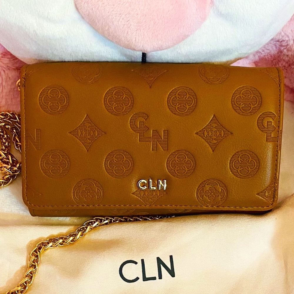 NWOT CLN Crossbody/Wristlet